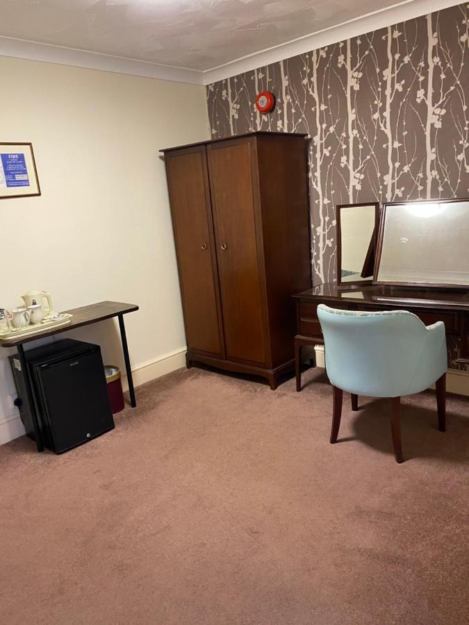 The Kingswood Guest House - Adult Only Weymouth Bagian luar foto