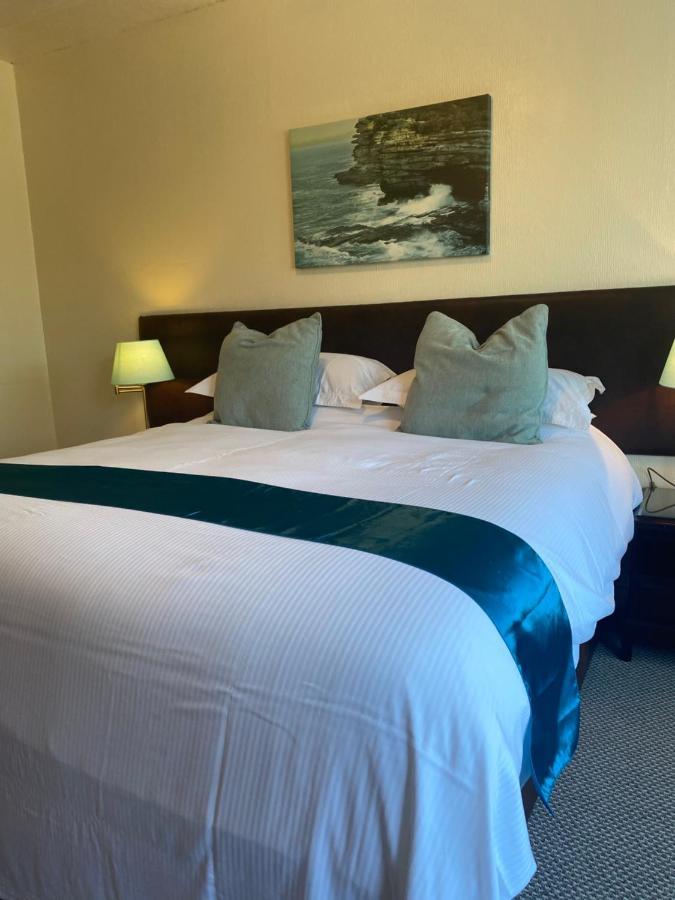 The Kingswood Guest House - Adult Only Weymouth Bagian luar foto